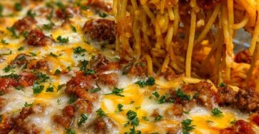 Million Dollar Spaghetti Casserole