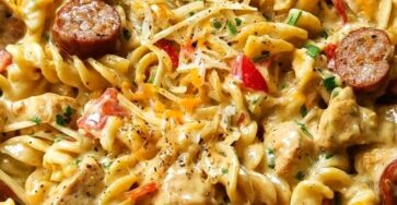 One-Pan White Cheddar Ranch Chicken & Sausage Magic Pasta