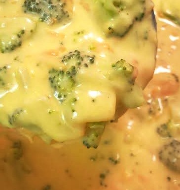 Creamy Broccoli Cheddar Soup