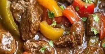 How to make Slow Cooker Beef Goulash