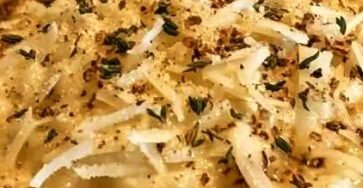 Creamy Roasted Garlic and Parmesan Soup Recipe