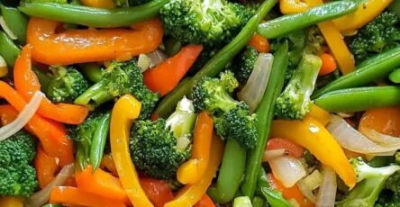 Rainbow Veggie Stir-Fry Skillet