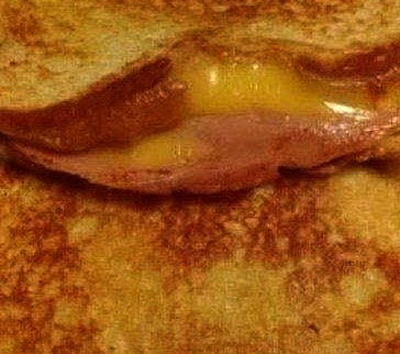 Classic Southern Fried Bologna Sandwich Classic Southern Fried Bologna Sandwich