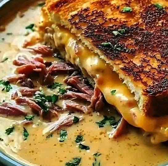 Reuben Jalapeño Grilled Cheese Soup Reuben Jalapeño Grilled Cheese Soup