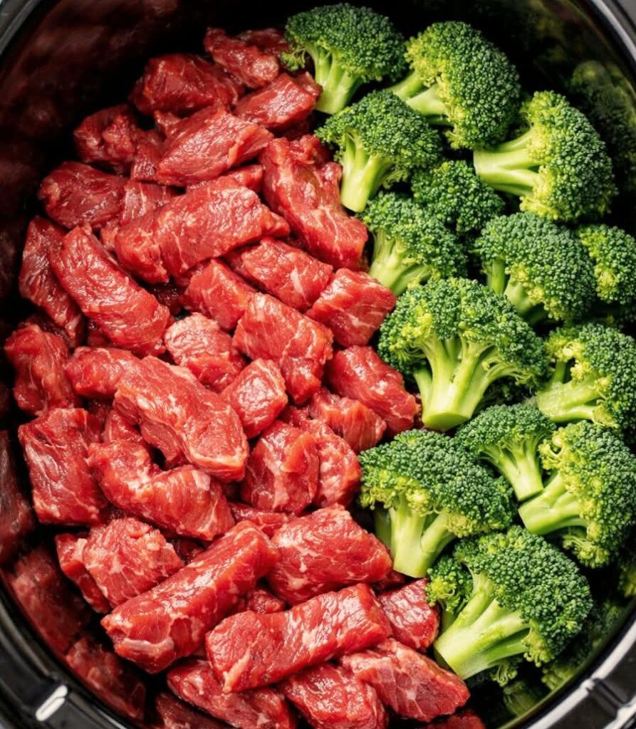 5-Ingredient Slow Cooker Beef and Broccoli 5-Ingredient Slow Cooker Beef and Broccoli
