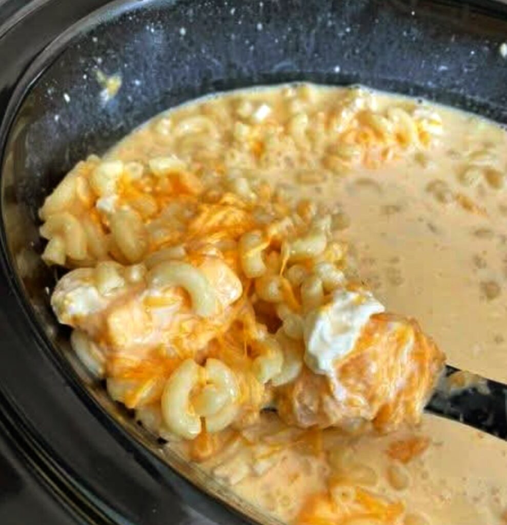 Best Crockpot Mac and Cheese