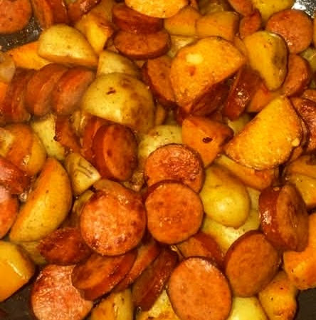 Easy Sausage and Crispy Potato Skillet Easy Sausage and Crispy Potato Skillet