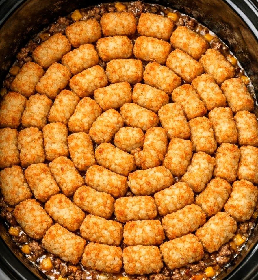Slow Cooker Cowboy Tater Tot Casserole Slow Cooker Cowboy Tater Tot Casserole