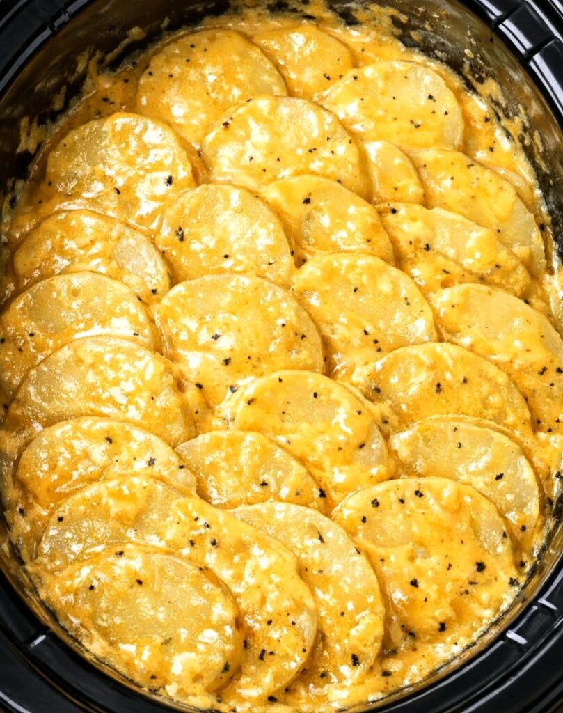 3-Ingredient Slow Cooker Au Gratin Potatoes 3-Ingredient Slow Cooker Au Gratin Potatoes