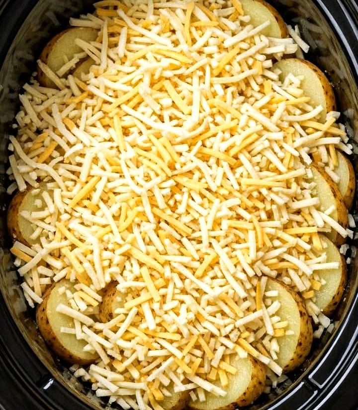 Slow Cooker Potato Bake