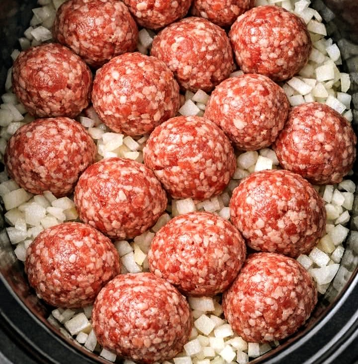 Easy Slow Cooker Meatball Dinner