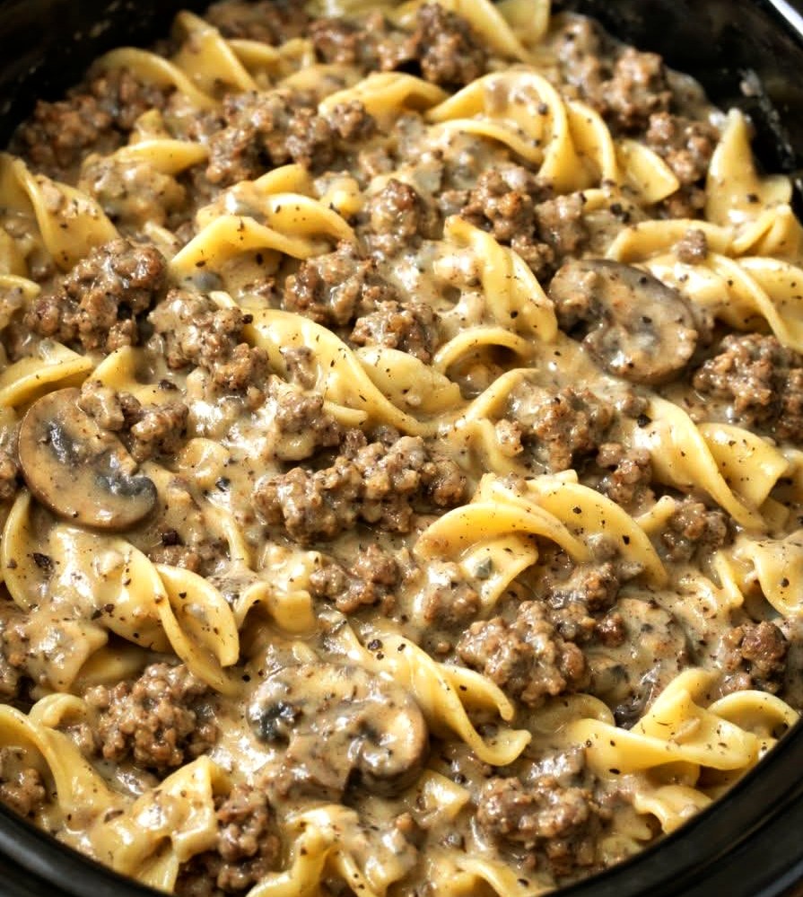 Slow Cooker Hamburger Stroganoff