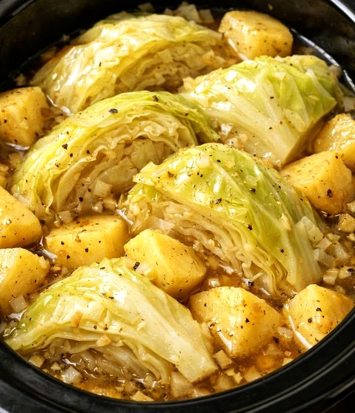 Slow Cooker Cabbage and Potatoes
