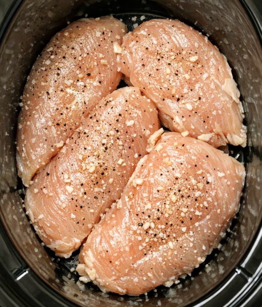 Slow Cooker Creamy Buffalo Ranch Chicken