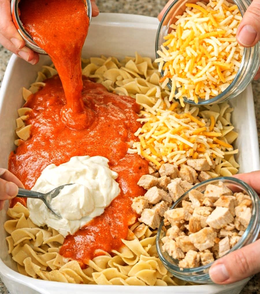 Easy Amish Tomato Noodle Casserole