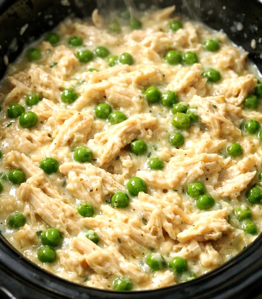 Slow Cooker Creamy Pea Chicken