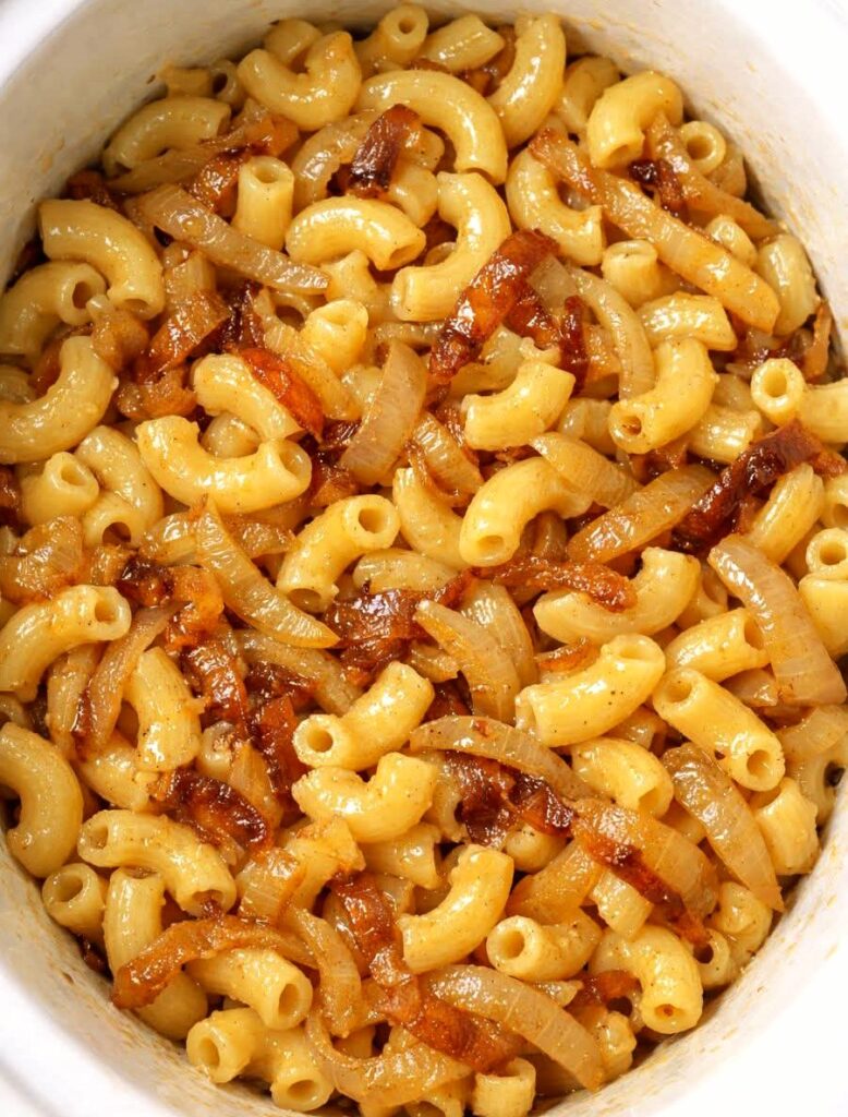 Slow Cooker Sweet Onion Macaroni
