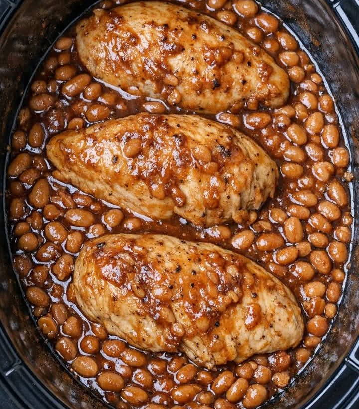 Slow Cooker Chicken and Baked Beans