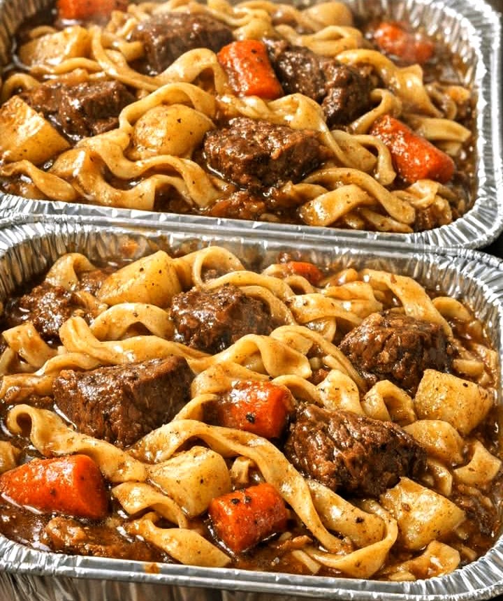 Slow Cooker Beef Stew Noodles