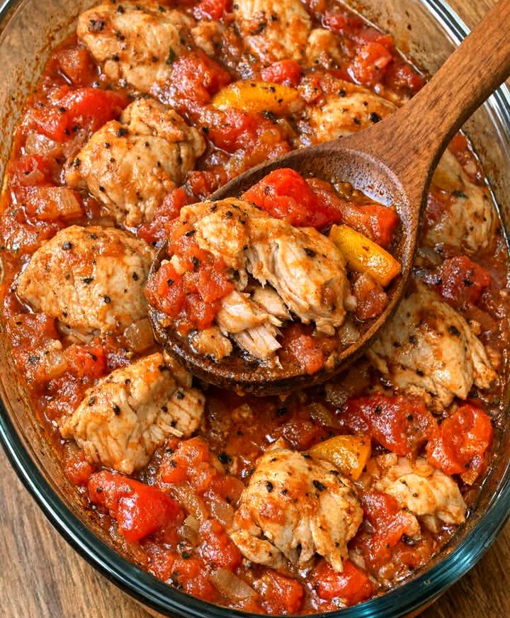 Easy Oven Baked Chicken Cacciatore Casserole