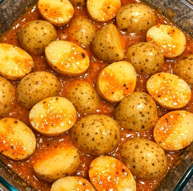 Easy Cheesy Ranch Baked New Potatoes Recipe