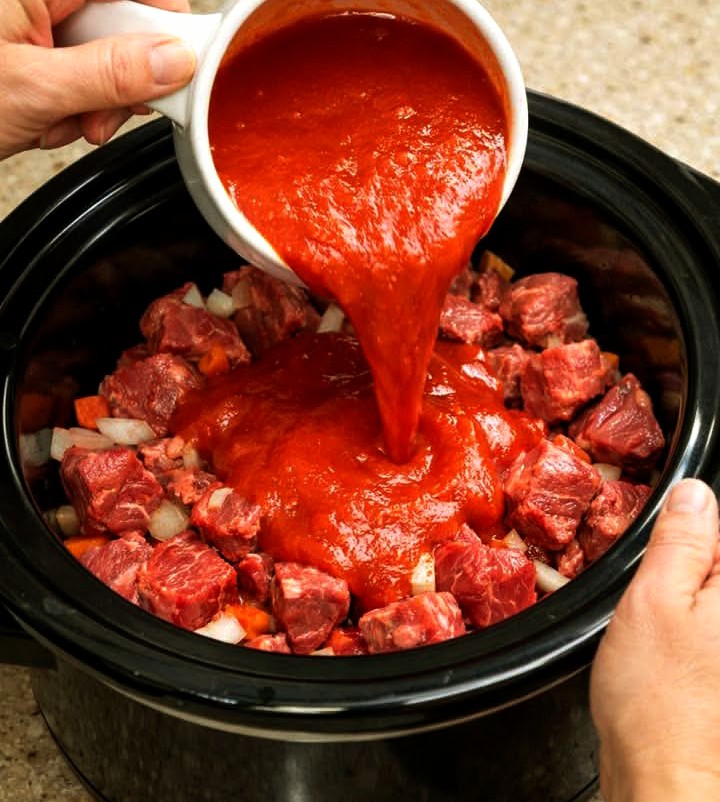 Easy Slow Cooker Amish Beef Stew Recipe