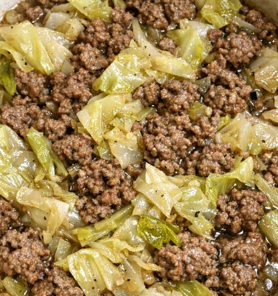 Slow Cooker 4-Ingredient Beef and Cabbage