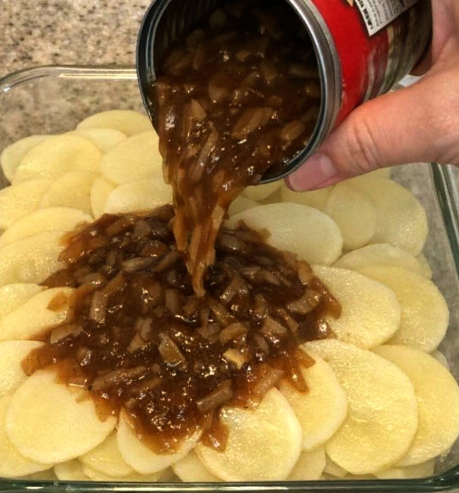 Oven Baked French Onion Potato Bake