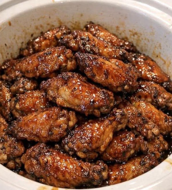 Slow Cooker Sticky Glazed Chicken Wings