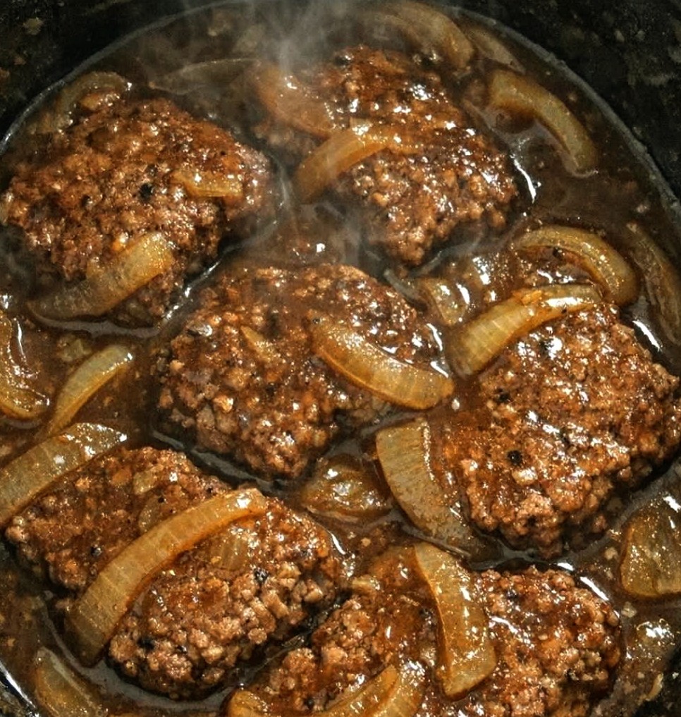 Slow Cooker Cube Steak with Rich Onion Gravy